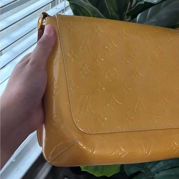 Louis Vuitton Yellow Patent Bag - Picture 5 of 11